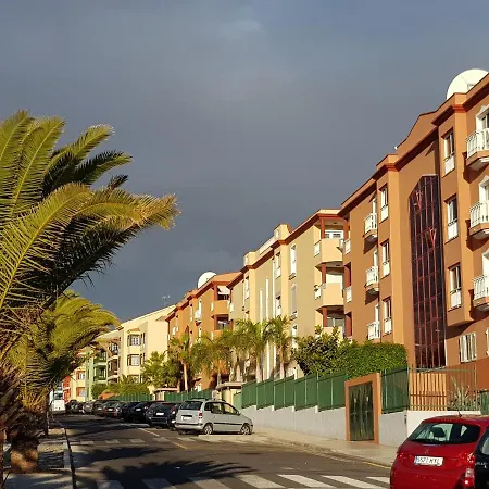 דירה Ocean View Close To With Pool & Wifi