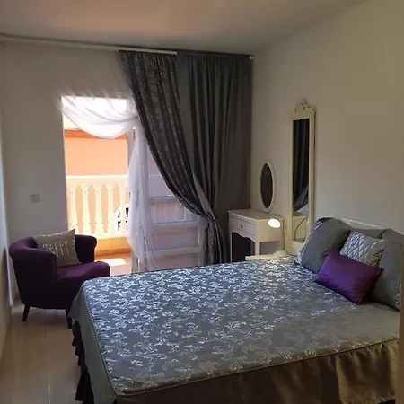Ocean View Close To With Pool & Wifi Lägenhet